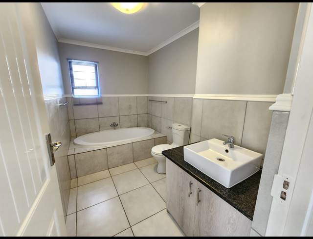 4 BEDROOM GATED ESTATE FOR SALE IN BOSCHDAL